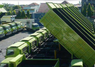 Armada Dump Truck